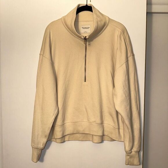 Abercrombie and Fitch Women’s Cream Beige Half Zip Sweatshirt Size Large - Picture 1 of 13